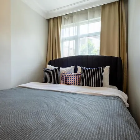 3-bedroom Lägenhet