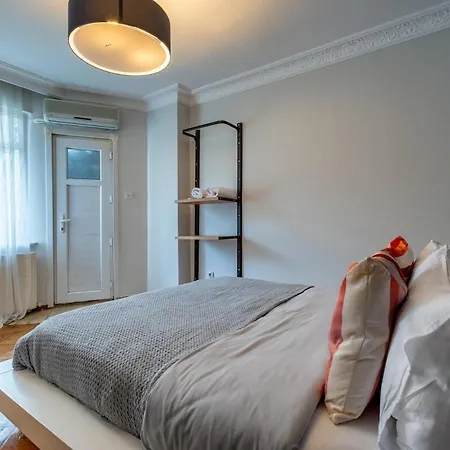 3-bedroom *