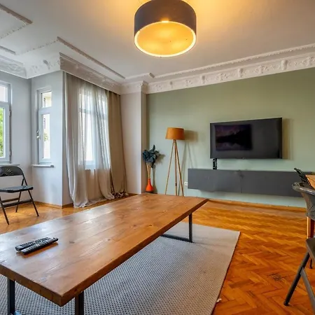 3-bedroom Apartment Istanbul
