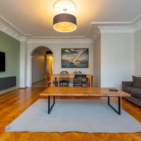 Apartment 3-bedroom *